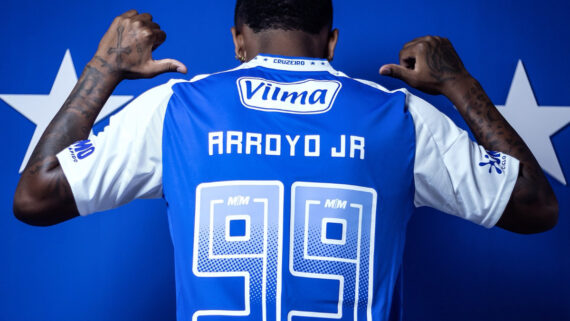 Arroyo usará a camisa 99 no Cruzeiro (foto: Divulgação/Cruzeiro)
