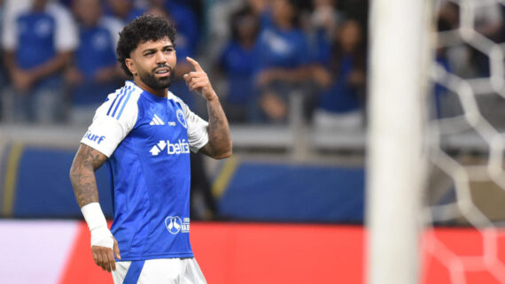 Gabi soma cinco gols pelo Cruzeiro no Brasileiro (foto: Ramon Lisboa/EM/D.A. Press)