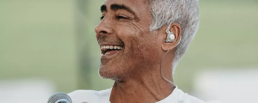 Romário admite lacuna na carreira e diz que gostaria de ter jogado no Botafogo