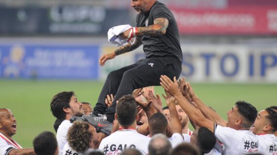 Sampaoli conquistou o Campeonato Mineiro de 2020 pelo Atlético (foto: Alexandre Guzanshe/EM/D.A Press)