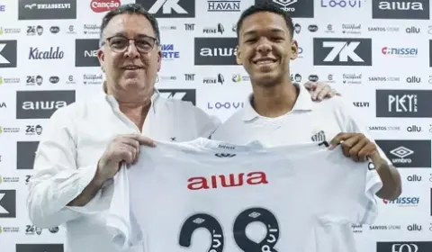 Santos acerta contrato profissional com joia David Nogueira