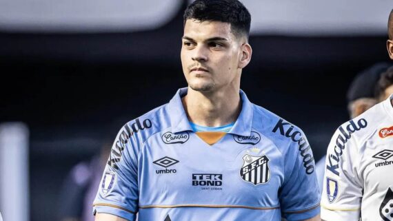 Brazão (foto: Divulgação/Santos)