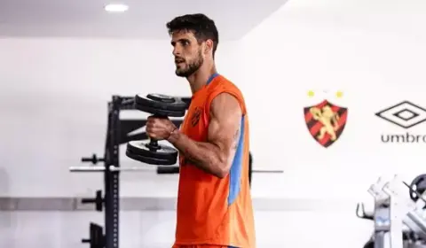 Sport afasta Gonçalo Paciência e avalia saída do atacante