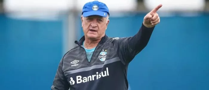 Súmula do Gre-Nal cita ofensas de Felipão: ‘Enfiou a faca no Grêmio’