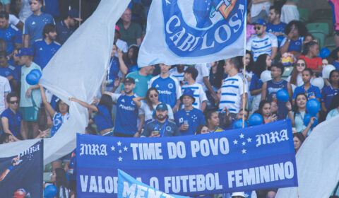 Surdo nas mãos, coração na boca: torcida do Cruzeiro prepara festa na final do Brasileiro