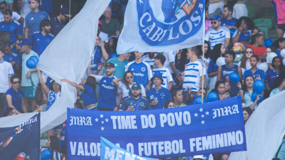 Torcida do Cruzeiro no Independência em Belo Horizonte (foto: Gustavo Martins/cruzeiro)