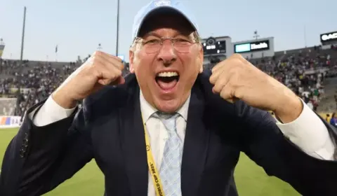 Textor rebate Montenegro e garante controle do Botafogo