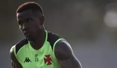 Thiago Mendes volta a treinar e mira se firmar no Vasco