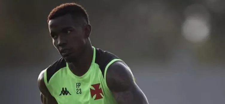 Thiago Mendes volta a treinar e mira se firmar no Vasco