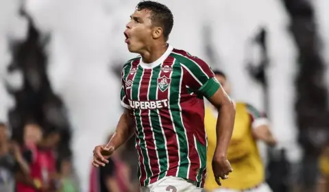 Thiago Silva faz história pelo Fluminense e destaca entrega após classificação