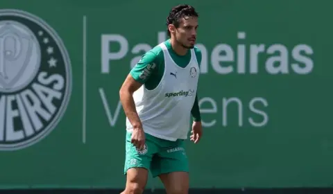 Veiga revela ‘sacrifício’ no Palmeiras e vibra com retorno sem dores