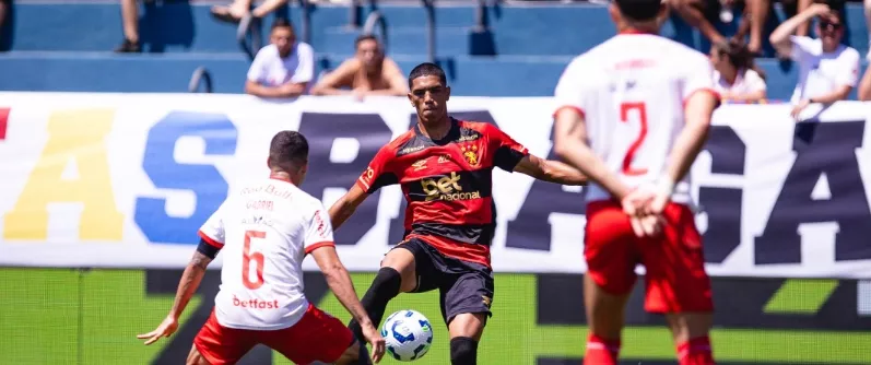 Victor Hugo ganha espaço no Sport e futuro é avaliado