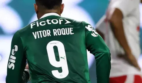 Vitor Roque trabalha parte mental no Palmeiras: ‘Psicóloga tem ajudado muito’