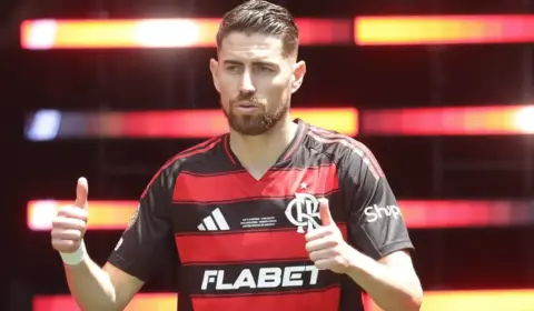 Volante do Flamengo pode voltar à seleção italiana em breve