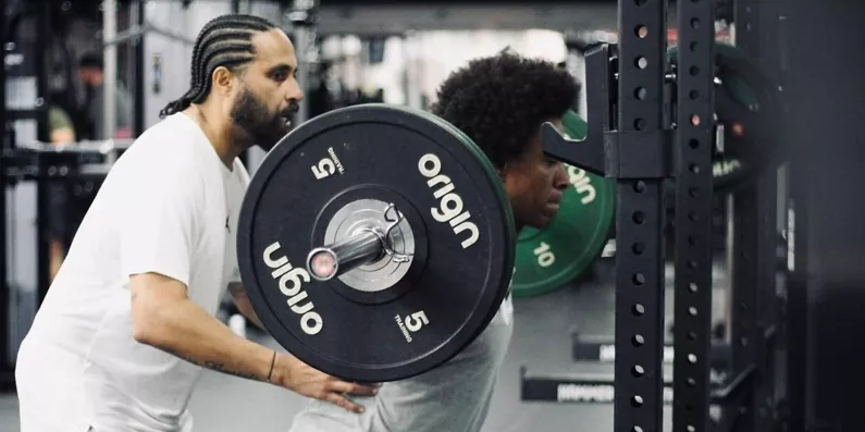 Willian se prepara para estrear e reforçar o Grêmio no Brasileirão 2025