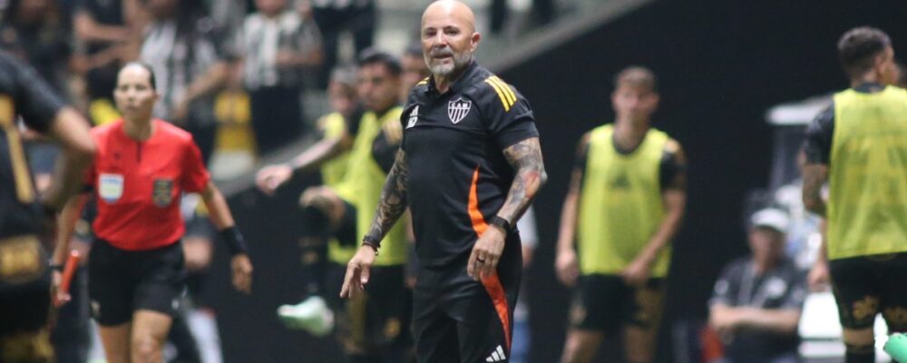 Sampaoli elogia Atlético, mas alerta: ‘Precisamos de gente que nos dê gols’