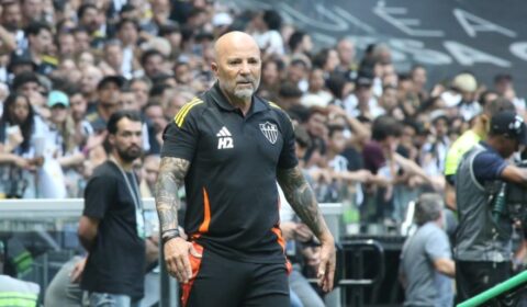 Sampaoli fala em recuperar três jogadores do Atlético