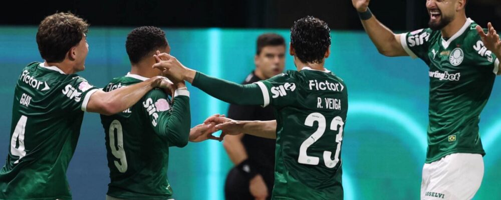Palmeiras tem começo avassalador e goleia Vasco pelo Campeonato Brasileiro