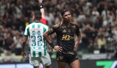 Atlético desperdiça chances, empata com Juventude e freia reação no Brasileiro