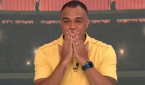 Denílson reage ao empate sem gols entre Flamengo e Cruzeiro: ‘Aí, sim, pai’