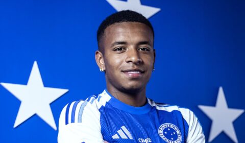 Torcedores do Cruzeiro ‘invadem’ Instagram de Arroyo após postagem polêmica