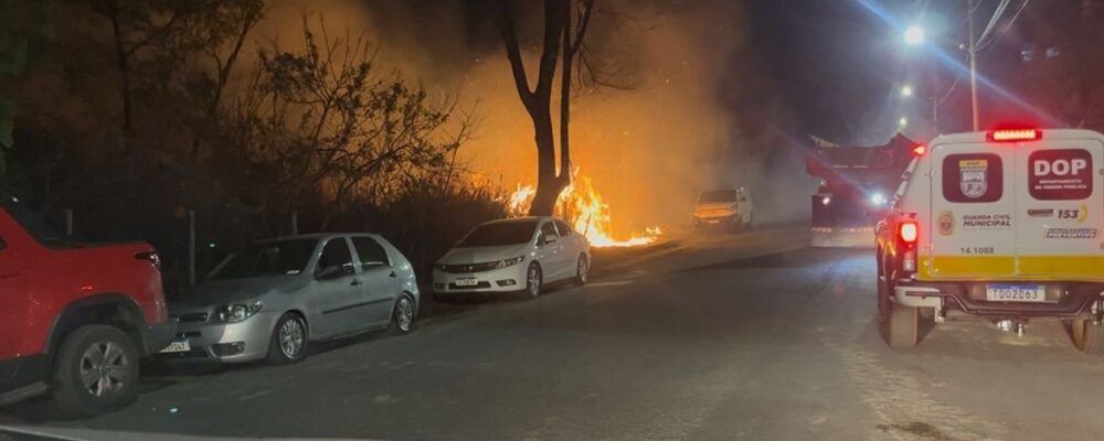 Mata próxima à Arena MRV tem incêndio antes de jogo do Atlético