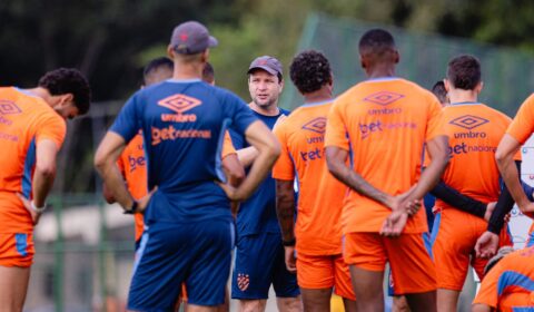 Meia desfalca treino do Sport antes de jogo com Cruzeiro; lateral é dúvida e dupla retorna