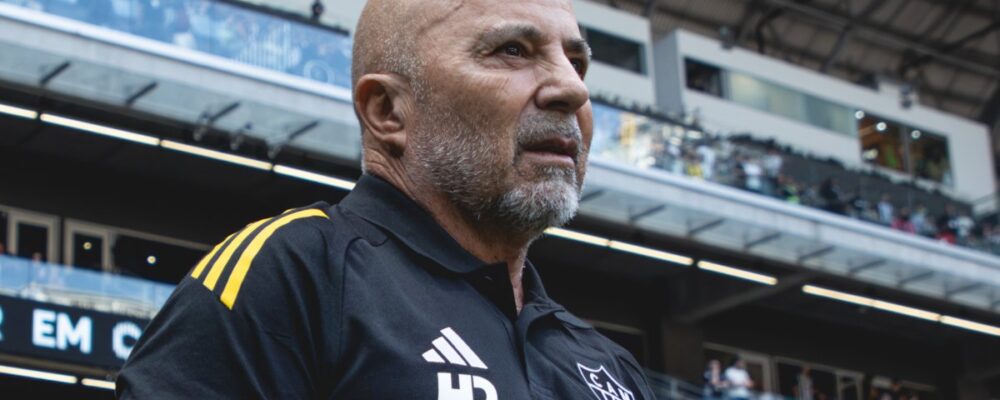 Escalação do Atlético: Sampaoli faz mudanças para duelo com Fluminense pelo Brasileiro