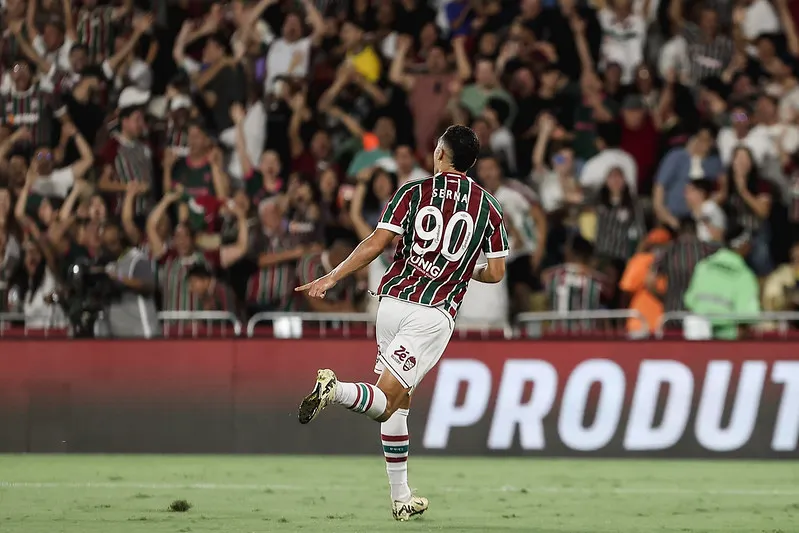 54832631924 cb73bc618c c