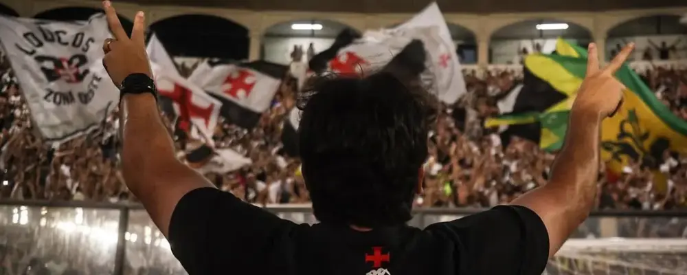 Fernando Diniz destaca base após vitória do Vasco no Brasileirão