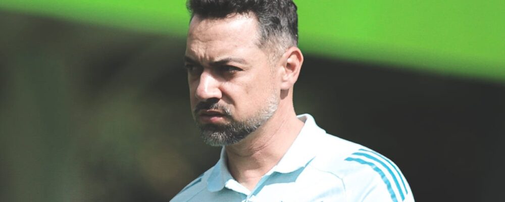 Técnico do Cruzeiro explica papel da comissão em conflito sobre investimento: ‘Esperança’