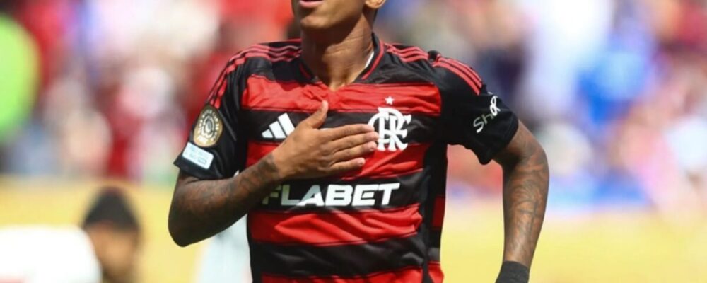 Jovem mostra descontrole em rara chance no Flamengo