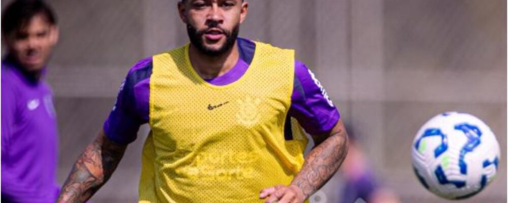 Depay vive contratempo inesperado e adia apresentação à Seleção Holandesa