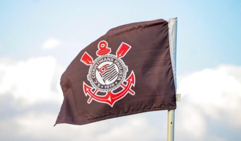 Postos licenciados pelo Corinthians são alvo de operação contra PCC