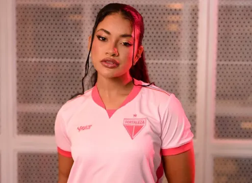 Fortaleza lança uniforme em homenagem ao Outubro Rosa