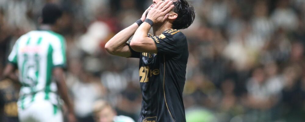 Biel promete volta por cima no Atlético, mas desabafa: ‘Cabeça não descansa’