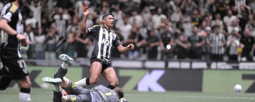 Mais desfalques? Jogadores do Atlético passarão por exames antes do clássico com Cruzeiro