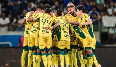 Palmeiras, Fla e Cruzeiro de olho: sensação mantém vivo sonho no Brasileirão