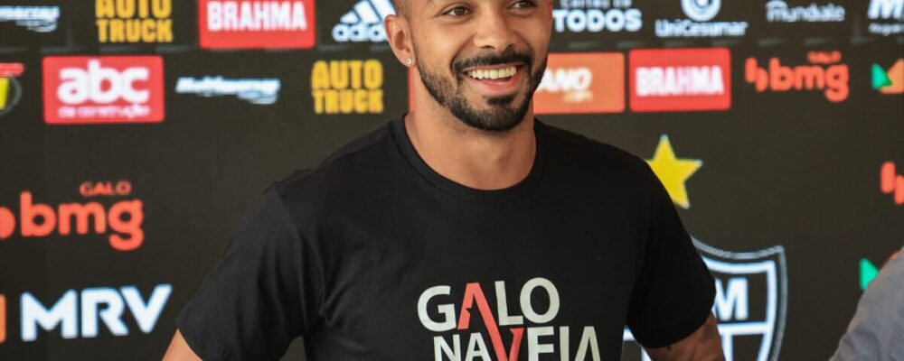 Jogador descartado pelo Atlético estreia na Seleção Brasileira