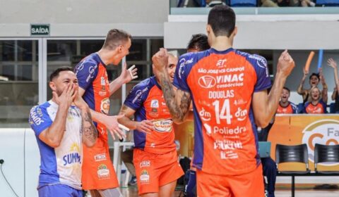 Douglas, do Cruzeiro, vai rever ‘irmão’ do Minas na final do Mineiro de Vôlei: ‘Enche o saco’