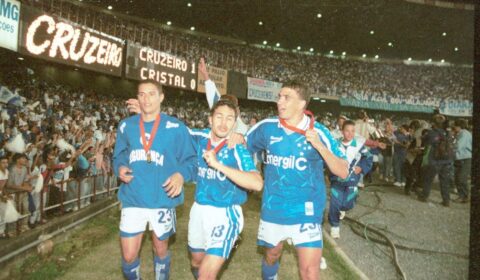 Ídolo do Cruzeiro relembra foto com leitoa assada em alusão ao Palmeiras