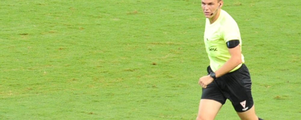 CBF escala árbitro mineiro para Atlético x Cruzeiro pelo Brasileiro