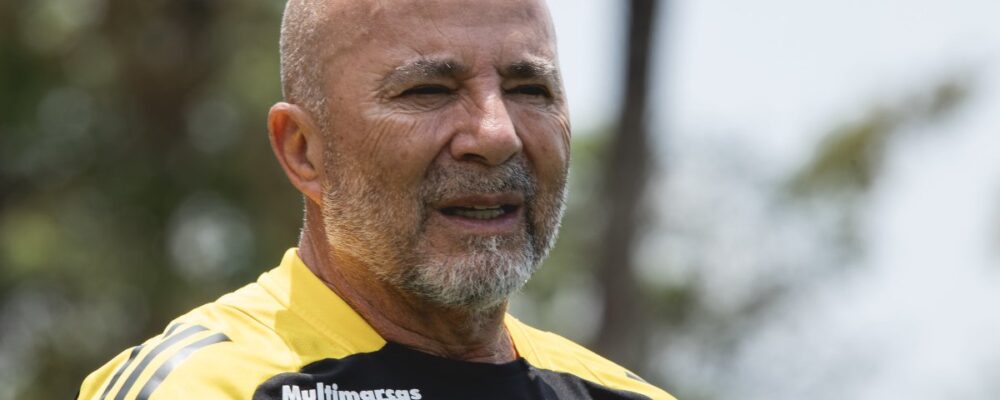 Atlético adota mistério e se blinda antes de clássico contra o Cruzeiro; entenda