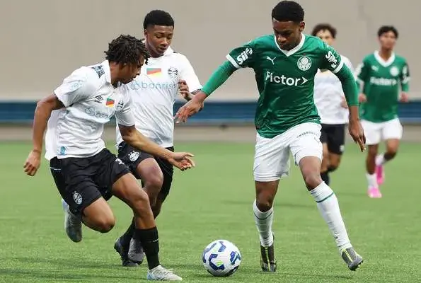 Palmeiras ‘afasta’ elenco Sub-17 e pega Guarani com Sub-16