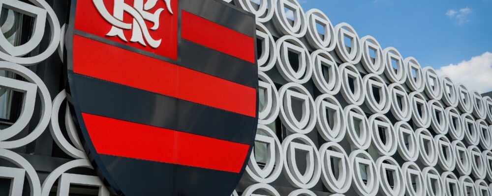 Tom provocativo das redes do Flamengo incomoda jogadores rubro-negros