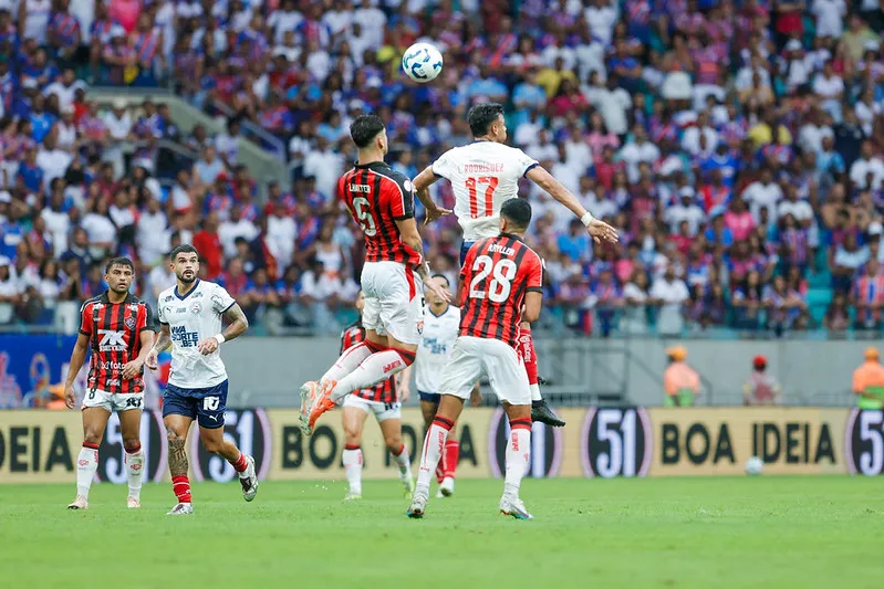Vitória e Bahia se enfrentam em mais um clássico Ba-Vi, na noite desta quinta-feira (16) (Foto: Rafael Rodrigues/ECB)