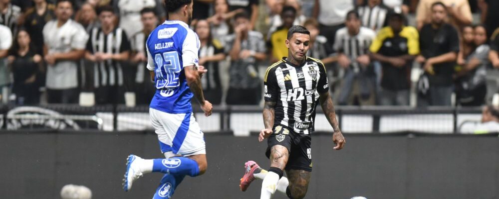 Sampaoli explica por que substituiu Dudu em Atlético x Cruzeiro