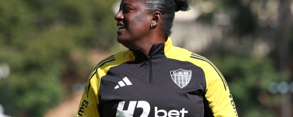 Atlético renova contrato da técnica Fabi Guedes; saiba novo prazo