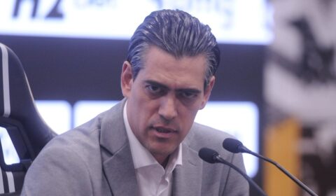 Dirigente avisa que Atlético acionará STJD para punir atleta do Cruzeiro: ‘Covarde e desleal’