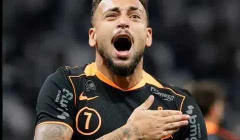 Corinthians teve reunião ‘quente’, revela o herói Maycon